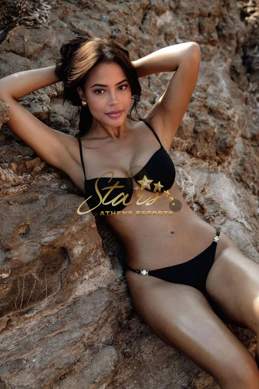 TOP-ESCORT-CECILIA-1TH