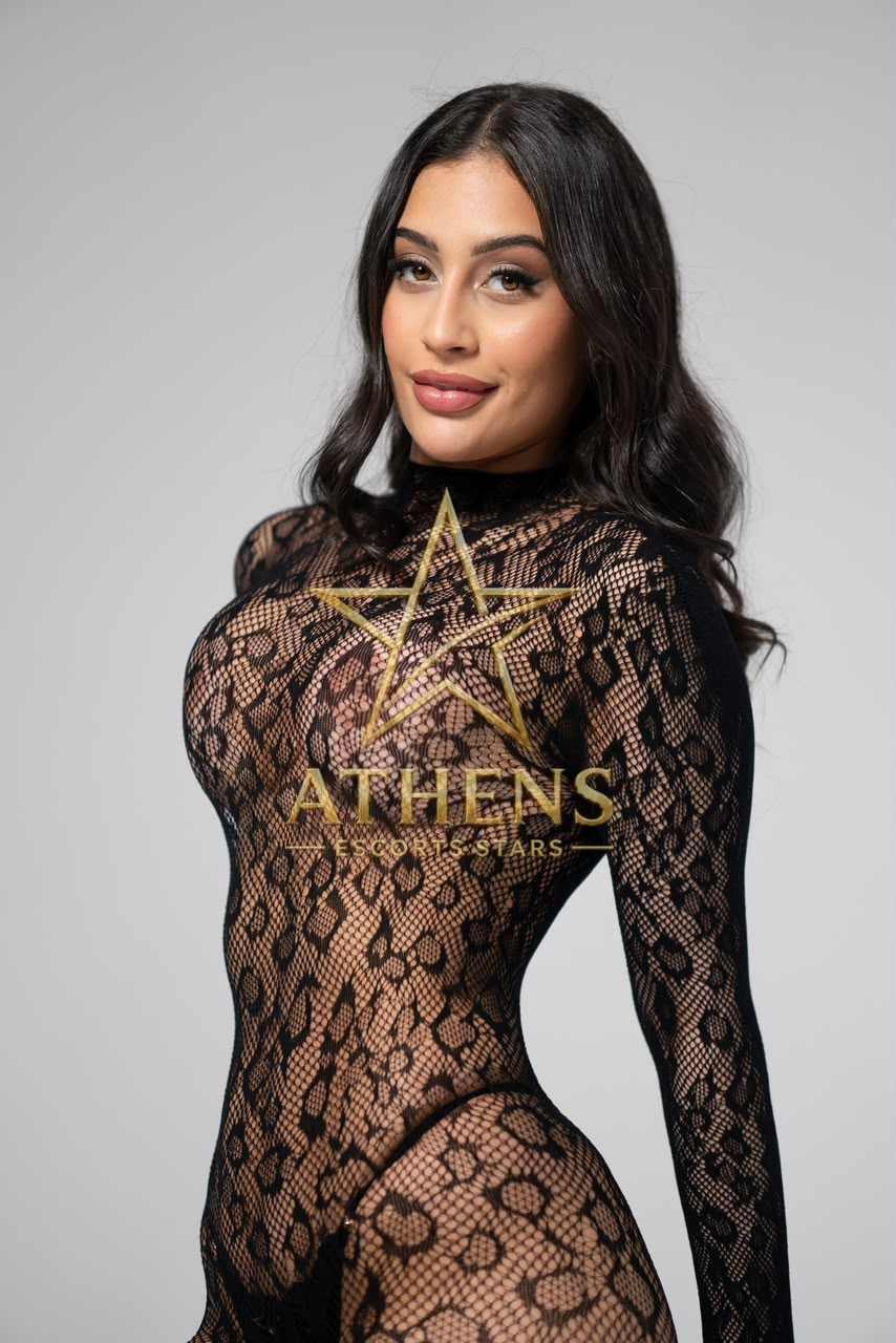 PEROLA-ATHENS-ESCORT-STARS