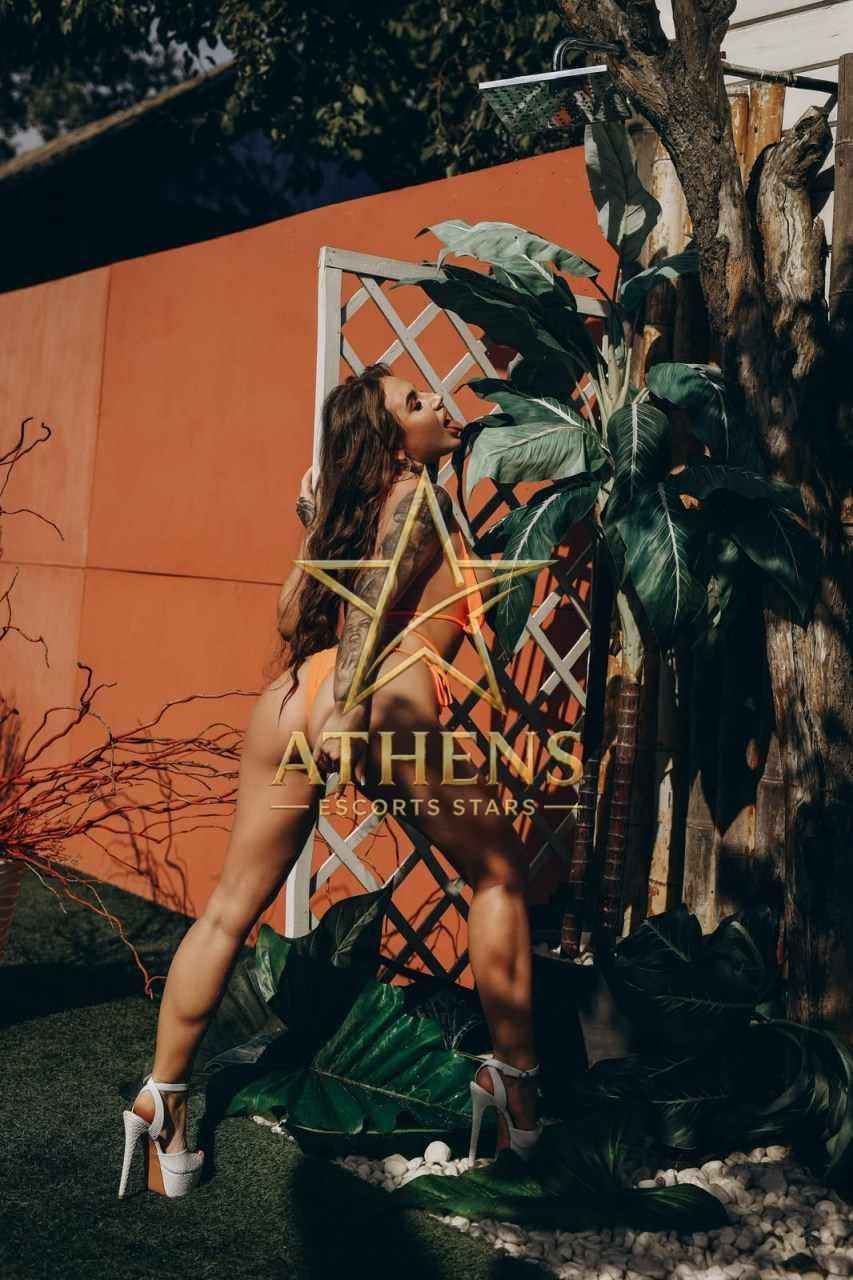 NONA-ATHENS-ESCORT-STARS